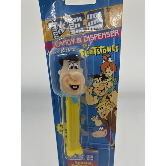 Fred Flintstone - Pez Candy Dispenser - 1992 On Original Card Collectible Candy - Picture 4 of 10